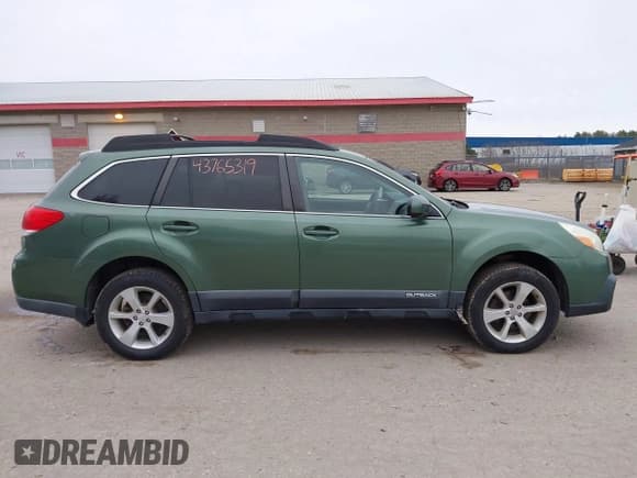 ✅ 2013 Subaru Outback Premium • VIN: 4S4BRCBC9D3266947 • Лот: 43765319. Опубликован ранее на IAAI с пробегом 168 991 миль. Бесплатный доступ к архиву аукционных продаж из США и подробный отчёт об истории автомобиля на DreamBid. Изображение 14.