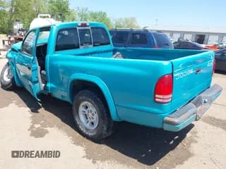 ✅ 1997 Dodge Dakota • VIN: 1B7GG26Y5VS253054 • Lot: 42215925. Wystawiony na IAAI z przebiegiem 125 768 mil. Bezpłatny archiwum sprzedaży aukcyjnych z USA i szczegółowy raport historii pojazdu na DreamBid. Zdjęcie 3.