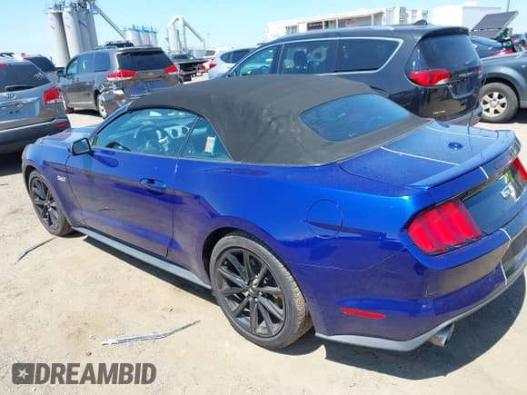 ✅ 2015 Ford Mustang GT Premium • VIN: 1FATP8FF2F5406205 • Lot: 42907643. Listed on IAAI with 105,563 mi. Free auction sales archive from the USA and detailed vehicle history report at DreamBid. Image 3.