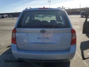 ✅ 2007 Kia Rondo EX • VIN: KNAFG526877101659 • Lot: 92222645. Listed on Copart with 197,434 mi. Free auction sales archive from the USA and detailed vehicle history report at DreamBid. Image 6.