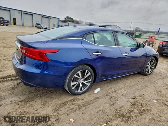 ✅ 2017 Nissan Maxima S • VIN: 1N4AA6APXHC397054 • Lot: 95514885. Wystawiony na Copart z przebiegiem 92 536 mil. Bezpłatny archiwum sprzedaży aukcyjnych z USA i szczegółowy raport historii pojazdu na DreamBid. Zdjęcie 3.