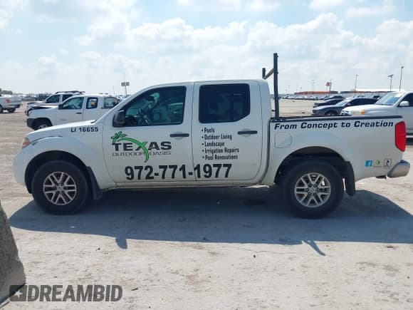 ✅ 2018 Nissan Frontier SV • VIN: 1N6DD0ER2JN707311 • Lot: 43123082. Listed on IAAI with 235,627 mi. Free auction sales archive from the USA and detailed vehicle history report at DreamBid. Image 14.