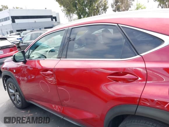 ✅ 2020 Lexus NX 300 F Sport • VIN: JTJSARBZ0L5016337 • Lot: 42397965. Wystawiony na IAAI z przebiegiem 45 414 mil. Bezpłatny archiwum sprzedaży aukcyjnych z USA i szczegółowy raport historii pojazdu na DreamBid. Zdjęcie 15.