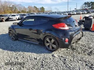 ✅ 2015 Hyundai Veloster Turbo • VIN: KMHTC6AE3FU228928 • Lot: 82211444. Wystawiony na Copart z przebiegiem 58 769 mil. Bezpłatny archiwum sprzedaży aukcyjnych z USA i szczegółowy raport historii pojazdu na DreamBid. Zdjęcie 2.