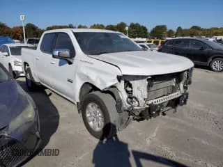 ✅ 2019 Chevrolet Silverado 1500 LT • VIN: 3GCPWCED4KG263178 • Lot: 74199944. Wystawiony na Copart z przebiegiem 128 893 mil. Bezpłatny archiwum sprzedaży aukcyjnych z USA i szczegółowy raport historii pojazdu na DreamBid. Zdjęcie 4.