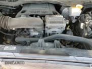 ✅ 2017 GMC Acadia SLT • VIN: 1GKKNULS0HZ281503 • Lot: 82732905. Listed on Copart with 91,878 mi. Free auction sales archive from the USA and detailed vehicle history report at DreamBid. Image 17.