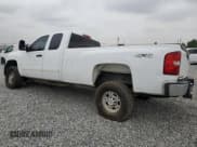 ✅ 2007 Chevrolet Silverado 1500 • VIN: 1GBHC39657E597358 • Lot: 52408105. Wystawiony na Copart z przebiegiem 379 668 mil. Bezpłatny archiwum sprzedaży aukcyjnych z USA i szczegółowy raport historii pojazdu na DreamBid. Zdjęcie 2.