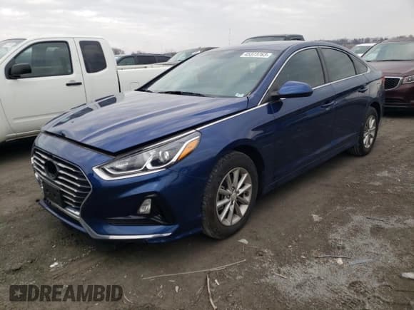 ✅ 2018 Hyundai Sonata SE • VIN: 5NPE24AF1JH723239 • Лот: 45373763. Опубликован ранее на Copart с пробегом 52 717 миль. Бесплатный доступ к архиву аукционных продаж из США и подробный отчёт об истории автомобиля на DreamBid. Изображение 1.