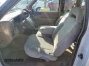 ✅ 1997 Chevrolet S-10 LS • VIN: 1GCCS19X9V8208769 • Лот: 41588734. Опубликован ранее на Copart с пробегом 218 402 миль. Бесплатный доступ к архиву аукционных продаж из США и подробный отчёт об истории автомобиля на DreamBid. Изображение 7.