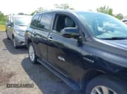 ✅ 2008 Toyota Highlander • VIN: JTEEW41AX82003843 • Lot: 42624841. Listed on IAAI with 181,981 mi. Free auction sales archive from the USA and detailed vehicle history report at DreamBid. Image 13.