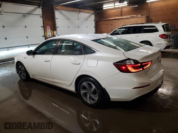 ✅ 2019 Honda Insight EX • VIN: 19XZE4F58KE002169 • Lot: 93138685. Listed on Copart with 88,018 mi. Free auction sales archive from the USA and detailed vehicle history report at DreamBid. Image 2.