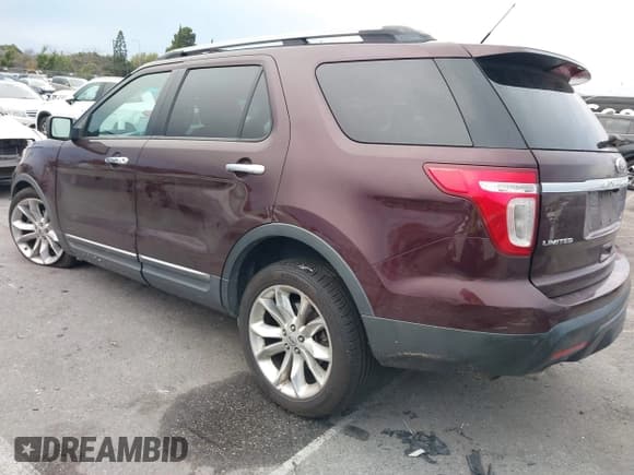 ✅ 2011 Ford Explorer Limited • VIN: 1FMHK8F84BGA65464 • Lot: 41773168. Wystawiony na IAAI z przebiegiem 154 848 mil. Bezpłatny archiwum sprzedaży aukcyjnych z USA i szczegółowy raport historii pojazdu na DreamBid. Zdjęcie 3.
