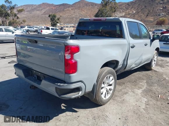 ✅ 2024 Chevrolet Silverado 1500 Custom • VIN: 3GCPABEK3RG402752 • Лот: 43476872. Опубликован ранее на IAAI с пробегом 9 127 миль. Бесплатный доступ к архиву аукционных продаж из США и подробный отчёт об истории автомобиля на DreamBid. Изображение 4.
