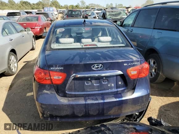 2010 Hyundai Elantra GLS z VIN KMHDU4AD8AU872057, wystawiony jako Copart lot #70456414 z przebiegiem 113 473 mil mil oraz Szkoda całkowita • Salvage title. Historia ofert i sprzedaży dostępna na DreamBid. Obrazek 6.