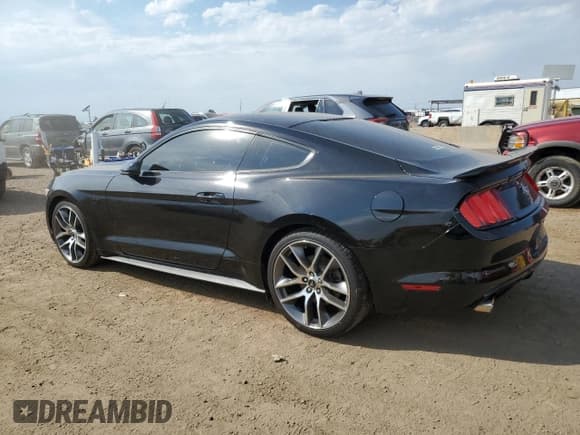 ✅ 2015 Ford Mustang V6 • VIN: 1FA6P8AMXF5314990 • Lot: 68679165. Listed on Copart with 125,870 mi. Free auction sales archive from the USA and detailed vehicle history report at DreamBid. Image 2.
