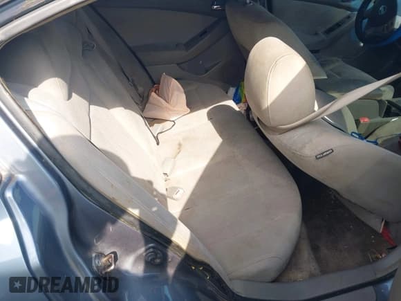 ✅ 2010 Nissan Altima SL • VIN: 1N4AL2AP1AN447868 • Lot: 43239256. Listed on IAAI with 223,410 mi. Free auction sales archive from the USA and detailed vehicle history report at DreamBid. Image 8.