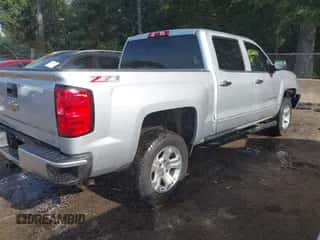 2017 Chevrolet Silverado 1500 LT с VIN 3GCUKREC2HG182455, выставлен на аукционе IAAI как лот 43266860 с пробегом 117 748 миль миль и . История ставок и продаж доступна на DreamBid. Изображение 4.