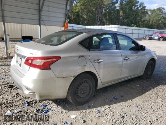 ✅ 2017 Nissan Sentra S • VIN: 3N1AB7AP8HL695588 • Lot: 85755555. Listed on Copart with Not provided. Free auction sales archive from the USA and detailed vehicle history report at DreamBid. Image 3.
