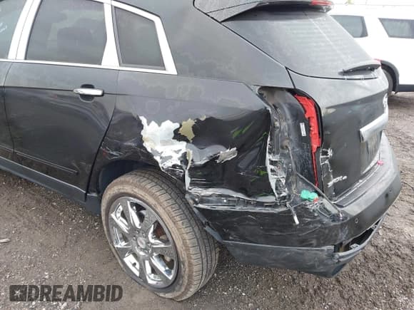 ✅ 2012 Cadillac SRX Luxury Collection • VIN: 3GYFNDE35CS503049 • Lot: 43739696. Listed on IAAI with 114,299 mi. Free auction sales archive from the USA and detailed vehicle history report at DreamBid. Image 6.