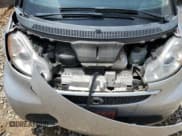 ✅ 2015 Smart fortwo Passion • VIN: WMEEK3BA1FK830296 • Lot: 56401725. Wystawiony na Copart z przebiegiem 80 988 mil. Bezpłatny archiwum sprzedaży aukcyjnych z USA i szczegółowy raport historii pojazdu na DreamBid. Zdjęcie 11.