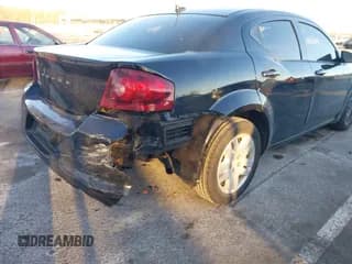 ✅ 2013 Dodge Avenger SE • VIN: 1C3CDZAB1DN772753 • Lot: 41299215. Wystawiony na IAAI z przebiegiem 132 102 mil. Bezpłatny archiwum sprzedaży aukcyjnych z USA i szczegółowy raport historii pojazdu na DreamBid. Zdjęcie 6.
