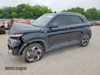 ✅ 2025 Hyundai Venue SEL • VIN: KMHRC8A39SU346089 • Lot: 55675275. Listed on Copart with 7,013 mi. Free auction sales archive from the USA and detailed vehicle history report at DreamBid. Image 1.