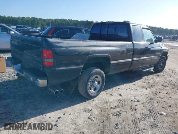 ✅ 1996 Dodge 1500 • VIN: 1B7HC13Z9TJ164548 • Lot: 42832891. Listed on IAAI with 269,130 mi. Free auction sales archive from the USA and detailed vehicle history report at DreamBid. Image 4.