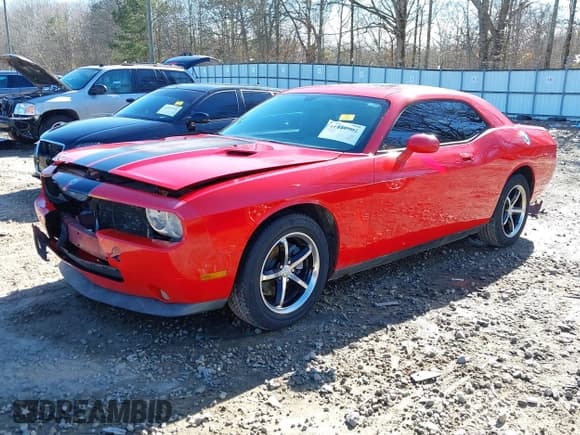 ✅ 2010 Dodge Challenger SE • VIN: 2B3CJ4DV2AH219872 • Lot: 41440902. Wystawiony na IAAI z przebiegiem 170 343 mil. Bezpłatny archiwum sprzedaży aukcyjnych z USA i szczegółowy raport historii pojazdu na DreamBid. Zdjęcie 2.
