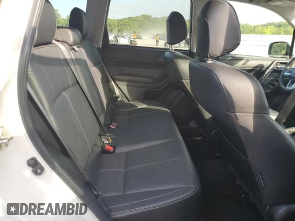 2018 Subaru Forester Touring z VIN JF2SJGWC9JH593863, wystawiony jako Copart lot #65283225 z przebiegiem 50 130 mil mil oraz Szkoda całkowita • Salvage title. Historia ofert i sprzedaży dostępna na DreamBid. Obrazek 11.