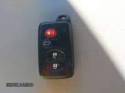 ✅ 2010 Toyota Highlander Limited • VIN: JTEJW3EH1A2047476 • Lot: 43799497. Listed on IAAI with 176,602 mi. Free auction sales archive from the USA and detailed vehicle history report at DreamBid. Image 11.