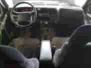 1996 Chevrolet Blazer z VIN 1GNCT18W0TK221519, wystawiony jako Copart lot #61718135 z przebiegiem 129 589 mil mil oraz Czysty tytuł • Clean title. Historia ofert i sprzedaży dostępna na DreamBid. Obrazek 8.