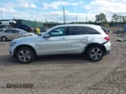 ✅ 2019 Mercedes-Benz GLC 350e • VIN: WDC0G5EB5KF494627 • Lot: 41983627. Listed on IAAI with 75,845 mi. Free auction sales archive from the USA and detailed vehicle history report at DreamBid. Image 14.