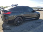 ✅ 2024 BMW X4 M • VIN: 5YM23EC06R9V74000 • Lot: 59520785. Wystawiony na Copart z przebiegiem 12 119 mil. Bezpłatny archiwum sprzedaży aukcyjnych z USA i szczegółowy raport historii pojazdu na DreamBid. Zdjęcie 3.