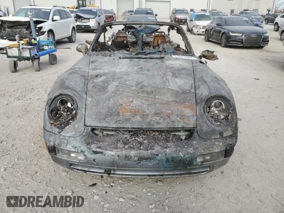 ✅ 1996 Porsche 911 • VIN: WP0CA2996TS342133 • Lot: 71577084. Wystawiony na Copart z przebiegiem Nie podano. Bezpłatny archiwum sprzedaży aukcyjnych z USA i szczegółowy raport historii pojazdu na DreamBid. Zdjęcie 5.