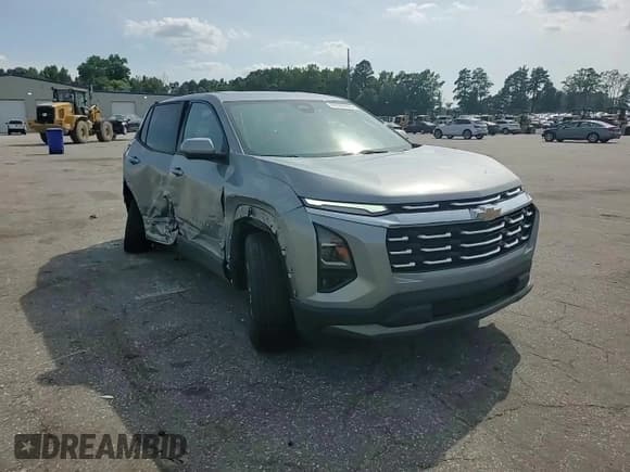 ✅ 2025 Chevrolet Equinox FWD LT • VIN: 3GNAXHEGXSL102987 • Lot: 70040305. Wystawiony na Copart z przebiegiem 17 526 mil. Bezpłatny archiwum sprzedaży aukcyjnych z USA i szczegółowy raport historii pojazdu na DreamBid. Zdjęcie 14.