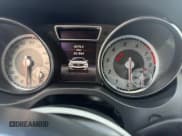 ✅ 2014 Mercedes-Benz CLA 250 • VIN: WDDSJ4GB5EN098379 • Lot: 89826045. Wystawiony na Copart z przebiegiem 261 864 mil. Bezpłatny archiwum sprzedaży aukcyjnych z USA i szczegółowy raport historii pojazdu na DreamBid. Zdjęcie 9.