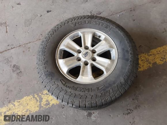 ✅ 2018 Ford Expedition Max XL • VIN: 1FMJK1GT6JEA49496 • Lot: 42519819. Wystawiony na IAAI z przebiegiem 100 996 mil. Bezpłatny archiwum sprzedaży aukcyjnych z USA i szczegółowy raport historii pojazdu na DreamBid. Zdjęcie 12.