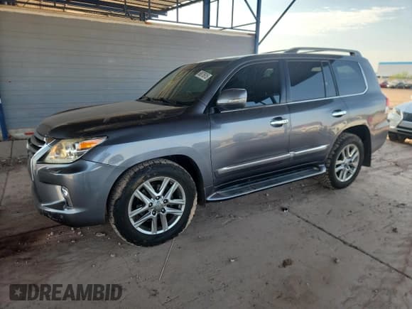 ✅ 2015 Lexus LX 570 • VIN: JTJHY7AX2F4172366 • Лот: 68875615. Опубликован ранее на Copart с пробегом 126 194 миль. Бесплатный доступ к архиву аукционных продаж из США и подробный отчёт об истории автомобиля на DreamBid. Изображение 1.