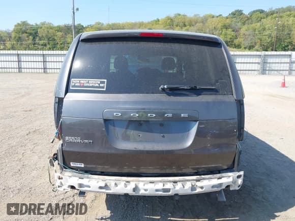 ✅ 2015 Dodge Grand Caravan American Value • VIN: 2C4RDGBG7FR690309 • Lot: 43380327. Wystawiony na IAAI z przebiegiem 139 193 mil. Bezpłatny archiwum sprzedaży aukcyjnych z USA i szczegółowy raport historii pojazdu na DreamBid. Zdjęcie 17.