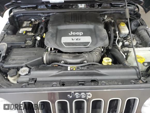 ✅ 2018 Jeep Wrangler Sahara • VIN: 1C4AJWBG3JL909722 • Lot: 50486925. Listed on Copart with 45,104 mi. Free auction sales archive from the USA and detailed vehicle history report at DreamBid. Image 12.