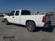✅ 2006 Chevrolet Silverado 1500 Work Truck • VIN: 1GCEC19V16Z125532 • Лот: 77407724. Опубликован ранее на Copart с пробегом 254 308 миль. Бесплатный доступ к архиву аукционных продаж из США и подробный отчёт об истории автомобиля на DreamBid. Изображение 2.