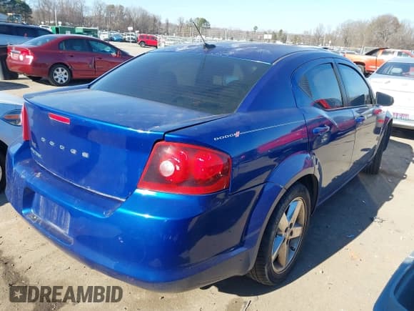 ✅ 2014 Dodge Avenger SE • VIN: 1C3CDZAB6EN109258 • Лот: 41510944. Опубликован ранее на IAAI с пробегом 132 106 миль. Бесплатный доступ к архиву аукционных продаж из США и подробный отчёт об истории автомобиля на DreamBid. Изображение 4.