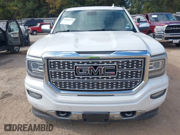 ✅ 2018 GMC Sierra 1500 Denali • VIN: 3GTU2PEJ6JG369769 • Лот: 43659971. Опубликован ранее на IAAI с пробегом 143 939 миль. Бесплатный доступ к архиву аукционных продаж из США и подробный отчёт об истории автомобиля на DreamBid. Изображение 6.