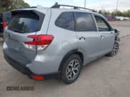 ✅ 2020 Subaru Forester Premium • VIN: JF2SKAJC3LH515163 • Lot: 43600866. Wystawiony na IAAI z przebiegiem 73 754 mil. Bezpłatny archiwum sprzedaży aukcyjnych z USA i szczegółowy raport historii pojazdu na DreamBid. Zdjęcie 4.