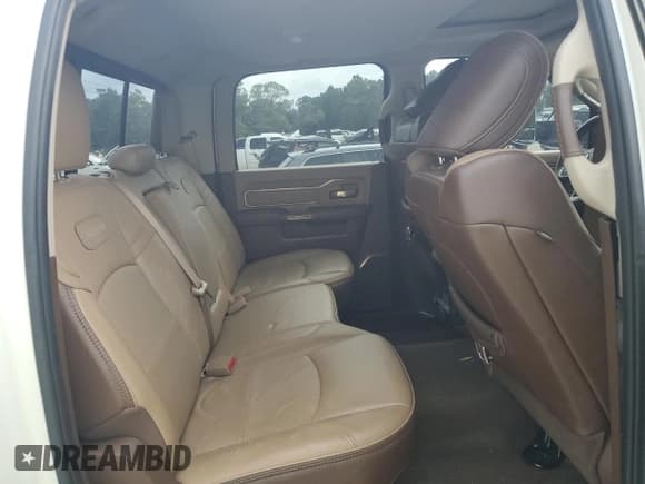 ✅ 2020 Ram 2500 Longhorn • VIN: 3C6UR5GL8LG147355 • Lot: 59675815. Listed on Copart with 53,147 mi. Free auction sales archive from the USA and detailed vehicle history report at DreamBid. Image 10.
