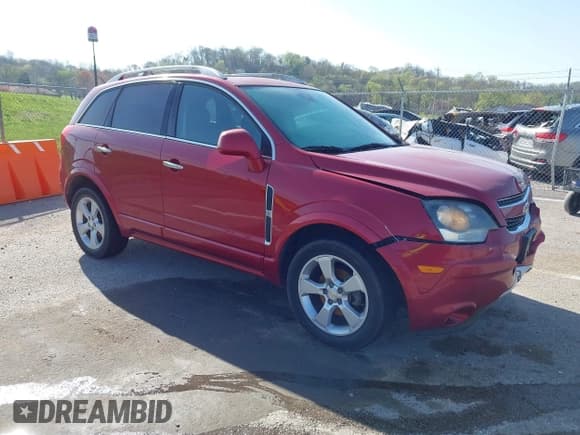 ✅ 2015 Chevrolet Captiva Sport LTZ • VIN: 3GNAL4EK8FS506066 • Lot: 41963941. Wystawiony na IAAI z przebiegiem 142 003 mil. Bezpłatny archiwum sprzedaży aukcyjnych z USA i szczegółowy raport historii pojazdu na DreamBid. Zdjęcie 1.