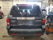 ✅ 2008 Mazda Tribute Touring • VIN: 4F2CZ02Z48KM17202 • Lot: 83758425. Wystawiony na Copart z przebiegiem 141 854 mil. Bezpłatny archiwum sprzedaży aukcyjnych z USA i szczegółowy raport historii pojazdu na DreamBid. Zdjęcie 6.