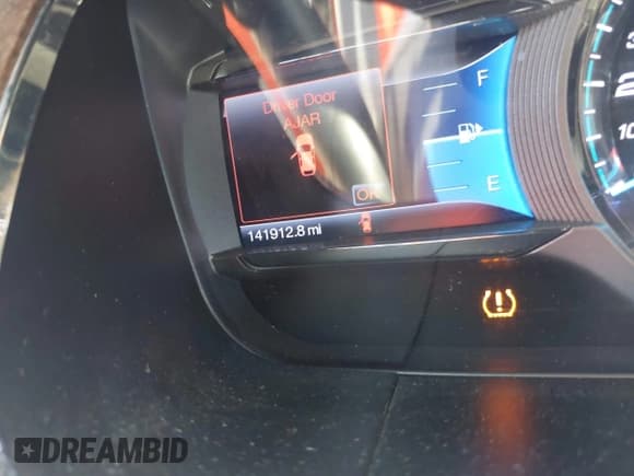 ✅ 2013 Ford Taurus Limited • VIN: 1FAHP2F82DG133885 • Lot: 42393686. Listed on IAAI with 141,912 mi. Free auction sales archive from the USA and detailed vehicle history report at DreamBid. Image 16.