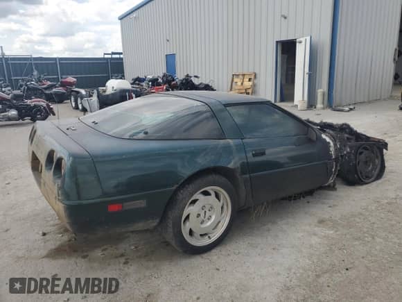 1994 Chevrolet Corvette с VIN 1G1YY22P4R5100564, выставлен на аукционе Copart как лот 72007464 с пробегом Не указан миль и Списание • Salvage title. История ставок и продаж доступна на DreamBid. Изображение 3.