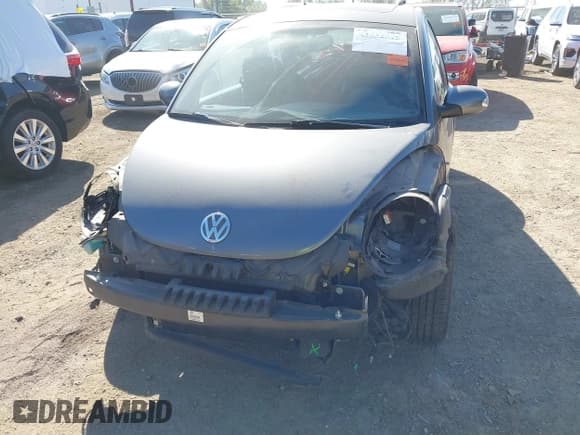 ✅ 2006 Volkswagen Beetle • VIN: 3VWRW31C86M415392 • Lot: 43332515. Wystawiony na IAAI z przebiegiem 87 423 mil. Bezpłatny archiwum sprzedaży aukcyjnych z USA i szczegółowy raport historii pojazdu na DreamBid. Zdjęcie 6.